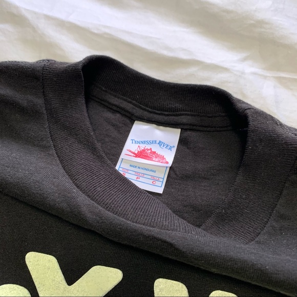 Kanye West 2007 GLOW IN THE DARK Tour Band T Shirt - Picture 7 of 7